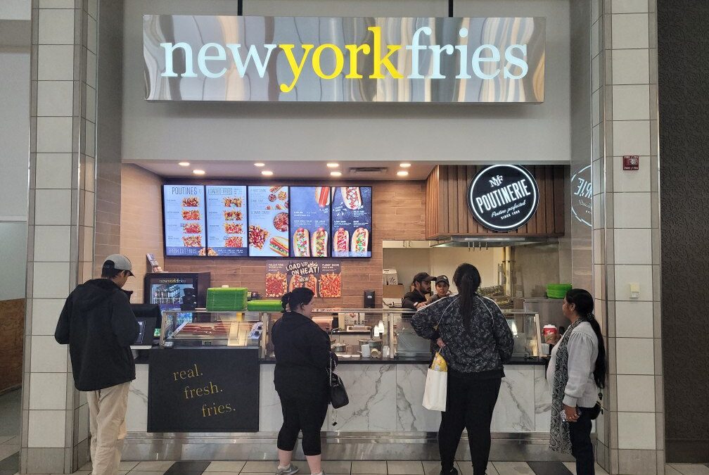 New York Fries –  Cambridge, Guelph, Kitchener, et Waterloo, Ontario, Canada